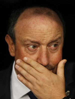 Rafa Benitez Real PSG (Foto: AP Photo/Daniel Ochoa de Olza)