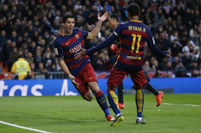 Luis Suarez gol Barcelona x Real (Foto: Reuters)