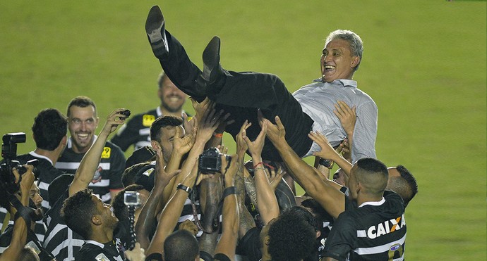 Ubinho Corinthians Tite (Foto: PEDRO MARTINS/ESTADÃO CONTEÚDO)