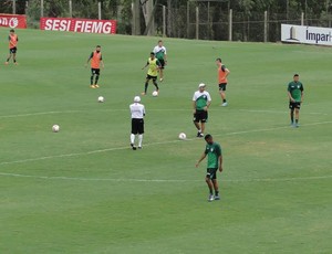 Treino América-MG (Foto: Lucas Borges)