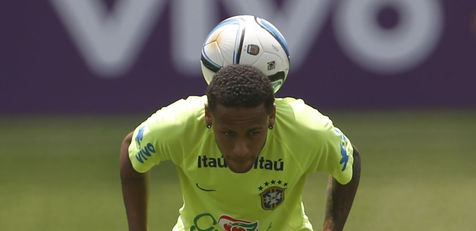 Neymar treino Brasil Arena Corinthians (Foto: André Mourão / MoWA Press)