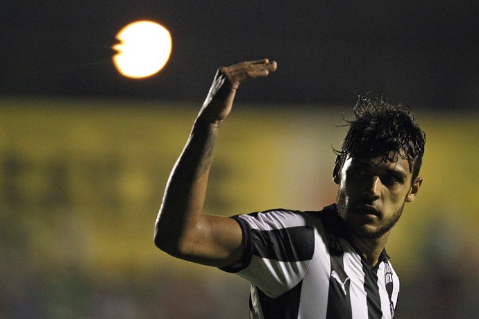 Ronaldo Botafogo x Luverdense (Foto: Vitor Silva / SSPress)