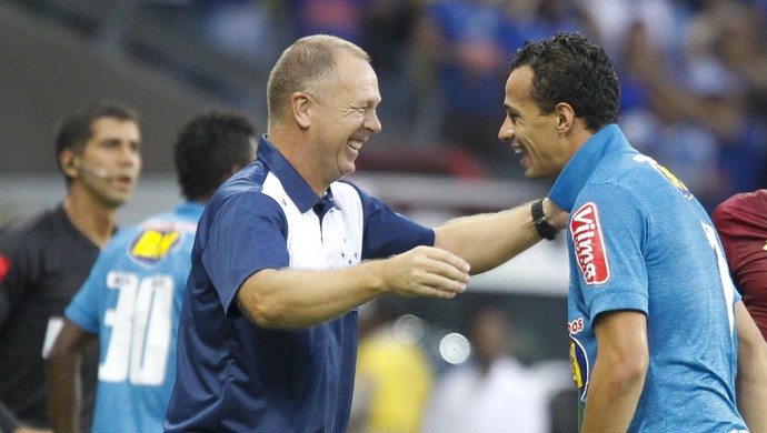 Cruzeiro; Leandro Damião; Mano Menezes (Foto: Washington Alves/Light Press)