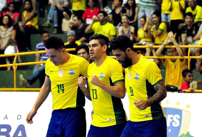 Brasil colômbia semifinal grand prix futsal (Foto: Ricardo Artifon/CBFS)