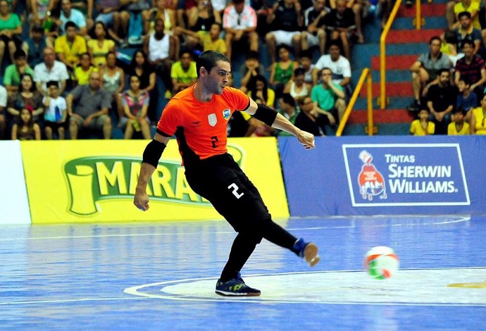 Tiago Brasil Colômbia semifinal grand prix futsal (Foto: Ricardo Artifon/CBFS)