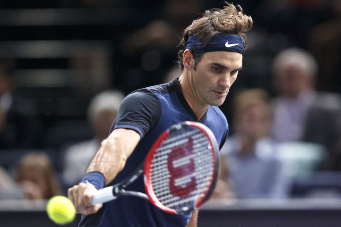 Roger Federer x John Isner Masters 1000 Paris tênis (Foto: AP)