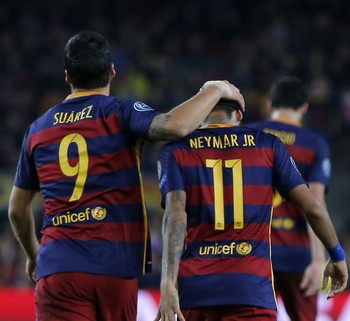 Suárez e Neymar, Barcelona x BATE Borisov, Liga dos Campeões (Foto: AP)