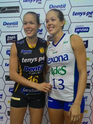 Michelle e Monique Pavão Jogo da Amizade em Uberlândia (Foto: Lucas Papel)