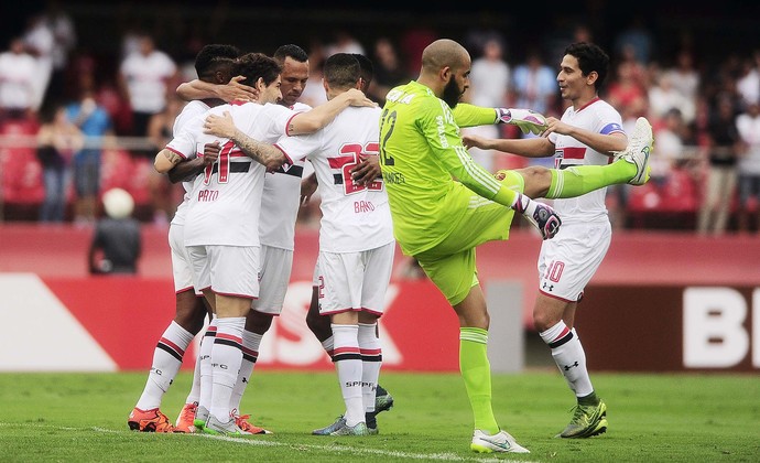 São Paulo x Sport Luis Fabiano (Foto: Marcos Ribolli)