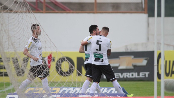 Ricardinho comemoração Ceará contra o Mogi Mirim (Foto: Estadão Conteúdo)