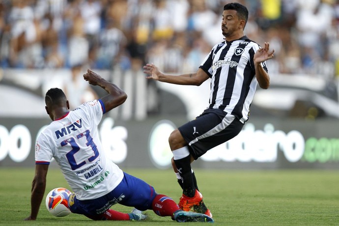 Rodrigo Lindoso - Botafogo x Bahia (Foto: Vitor Silva / SSPress)