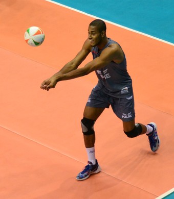 Lucarelli Vôlei Taubaté (Foto: Danilo Sardinha/GloboEsporte.com)