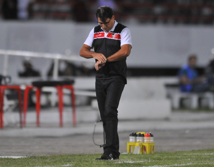 Marcelo Martelotte x Criciúma Série B (Foto: Aldo Carneiro / Pernambuco Press)