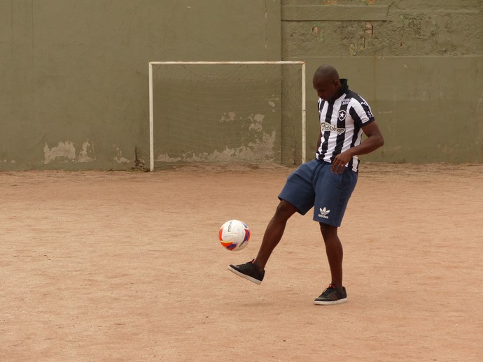 Sassá Botafogo (Foto: Richard Souza / GloboEsporte.com)