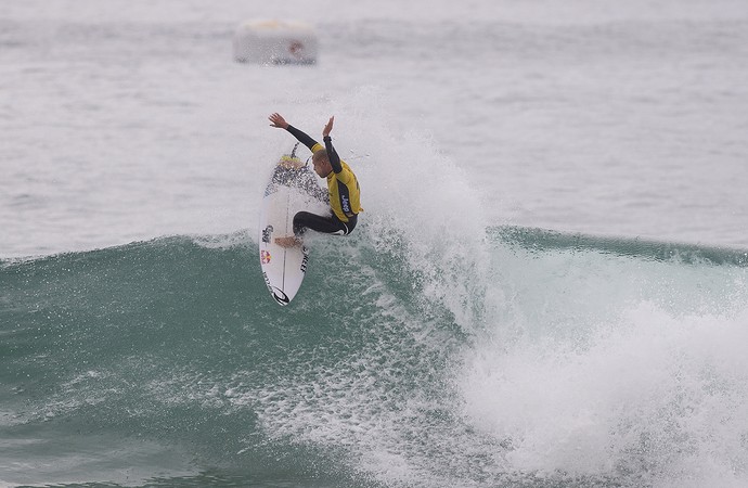 Mick Fanning Terceira Fase Peniche Portugal (Foto: WSL/Divulgação)