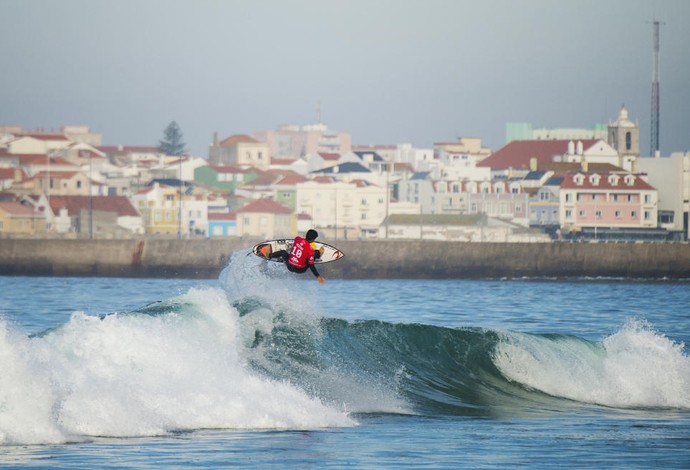 Gabriel Medina primeira fase Peniche surfe (Foto: Divulgação/WSL)