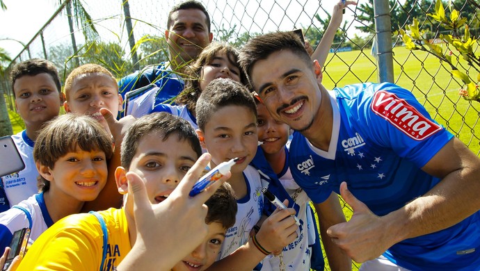 Willian Cruzeiro (Foto: Washington Alves/Light Press)