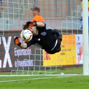 Casillas pênalti Porto Valencia (Foto: Instagram Porto)