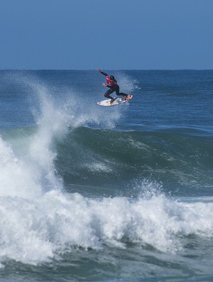 Gabriel Medina em ação na etapa do Circuito Mundial de Surfe em Hossegor na França (Foto:  WSL / Kirstin)