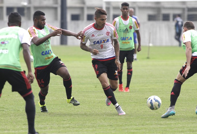 Guerrero, treino do Flamengo, 01/10 (Foto: Gilvan de Souza / Flamengo)