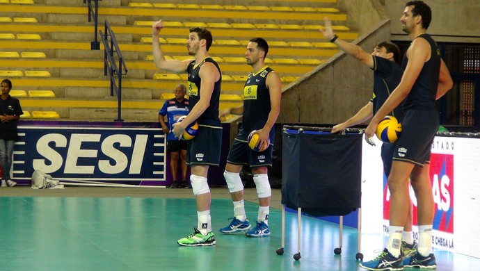 Treinos brasil volei  (Foto: Viviane Leão/GloboEsporte.com)