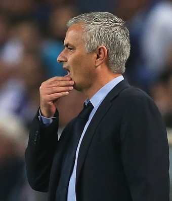 José Mourinho Chelsea x Porto (Foto: Reuters)