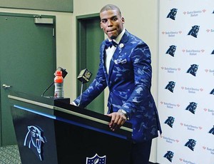 Cam Newton depois do jogo do Carolina Panthers (Foto: Reprodução/Twitter)