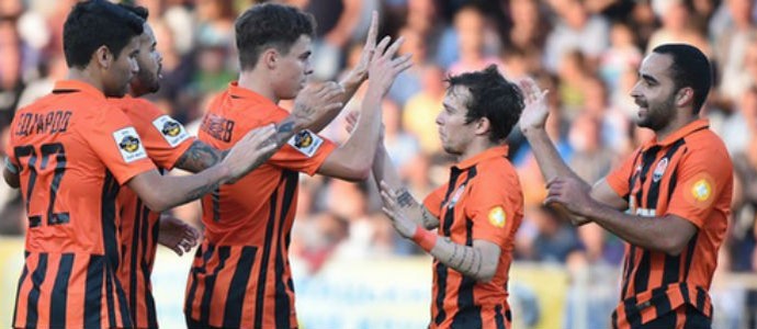 Shakhtar vence com dois gols de Bernard (Foto: Twitter)