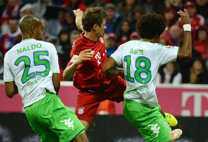 Dante Wolfsburg Bayern de Munique (Foto: EFE)