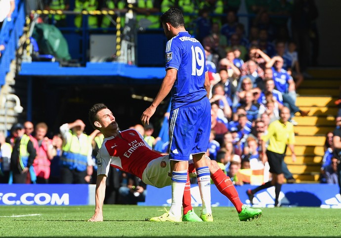 Diego Costa Koscielny Chelsea Arsenal (Foto: Getty Images)