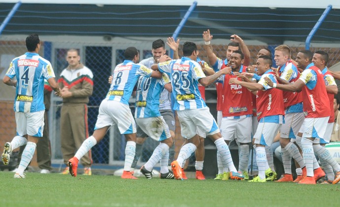 Avaí x São Paulo Marquinhos (Foto: Eduardo Valente/Frame/Estadão Conteúdo)