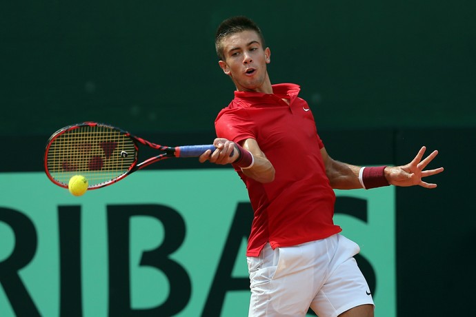 Borna Coric contra Feijão na Copa Davis (Foto: Cristiano Andújar / CBT)