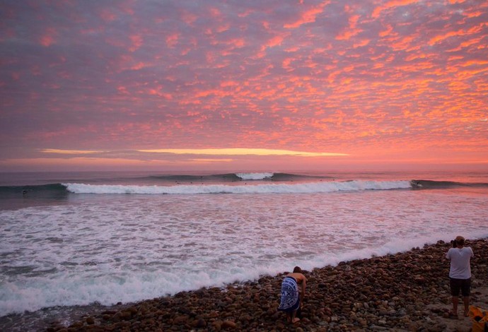 Trestles amanhace com mar pequeno, e WSL adia as quartas de final de Medina, Mineirinho, Filipinho e Wiggolly - circuito mundial de surfe (Foto: Divulgação/WSL)