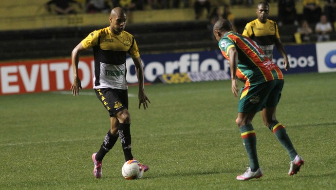 Cricúma x Sampaio Corrêa Maicon Silva (Foto: Fernando Ribeiro/Criciúma EC)