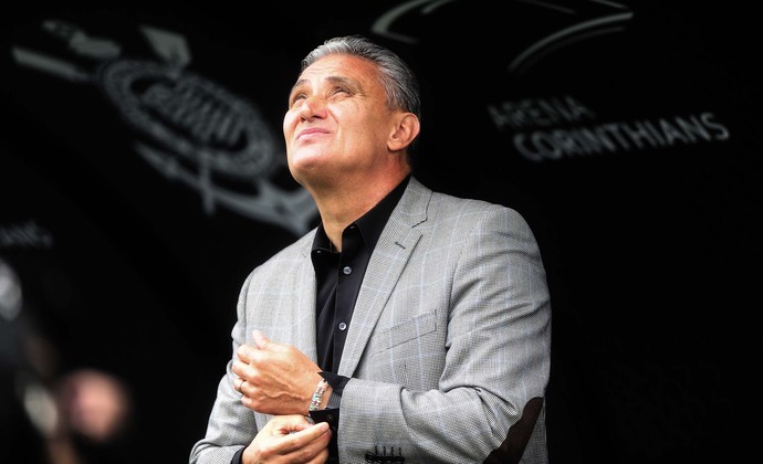 Tite Corinthians Joinville (Foto: Marcos Ribolli)