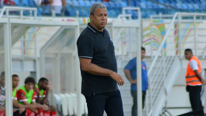 Hélio dos Anjos - técnico do ABC (Foto: Frankie Marcone/Divulgação/ABC)