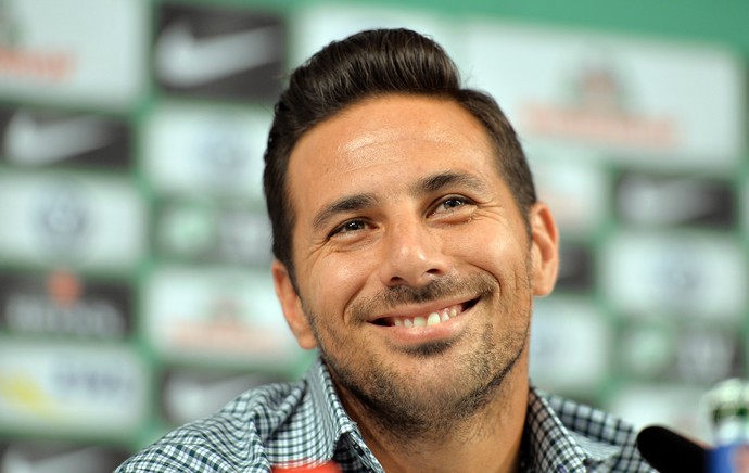 Claudio Pizarro Werder Bremen (Foto: AFP)