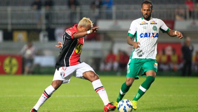 Marcelinho Paraíba Bruno Silva (Foto: Divulgação/Joinville EC)