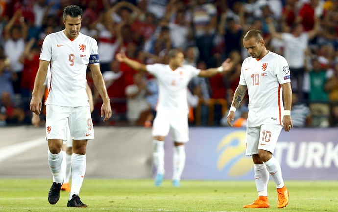 Van Persie Sneijder Holanda (Foto: Reuters)