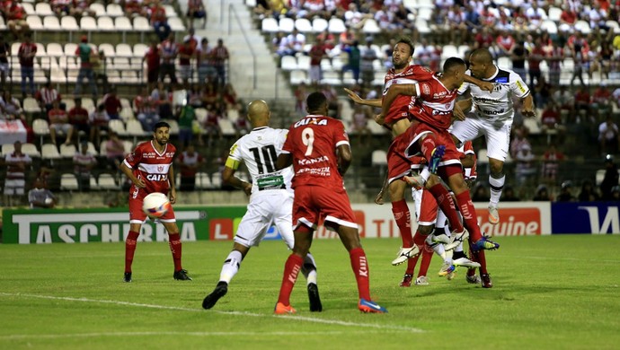 CRB x Ceará, Rafael Costa gol (Foto: Ailton Cruz/Gazeta de Alagoas)