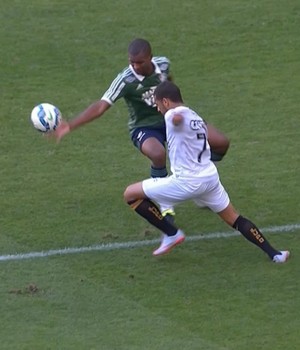 Marlon pênalti Fluminense Figueirense (Foto: Reprodução SporTV)