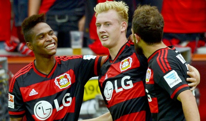 Hoffenheim x Bayer Leverkusen - Julian Brandt, Admir Mehmedi e Wendell  (Foto: AFP)