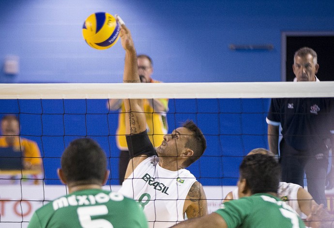 Fred vôlei sentado; parapan (Foto: CPB)