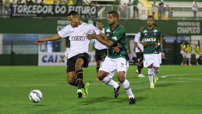 Chapecoense Figueirense (Foto: Jardel da Costa/Futura Press)