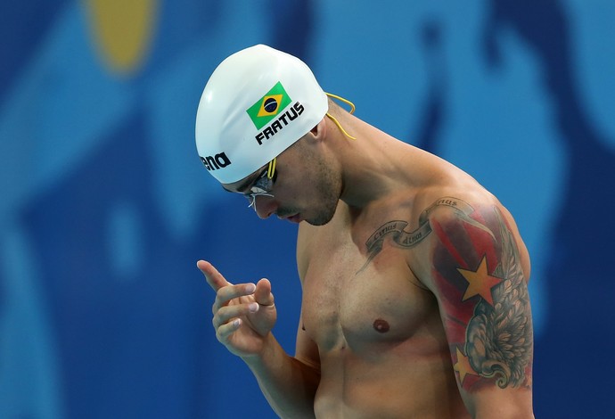 Bruno Fratus se concentra antes da largada dos 50m livre em Kazan (Foto: Satiro Sodré/SSPress)