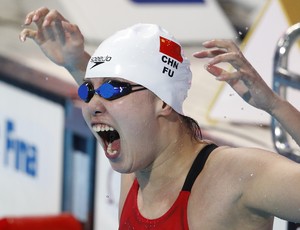 Fu Yuanhui ouro 50m costas Mundial de Kazan (Foto: Sergei Grits/AP)