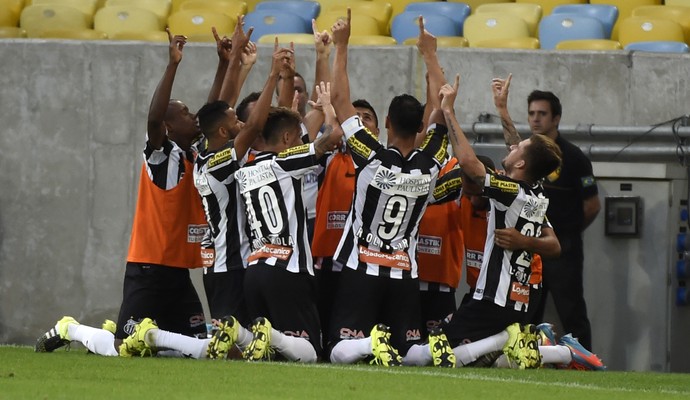 Gol Lucas Lima Flamengo x Santos Maracanã (Foto: André Durão)