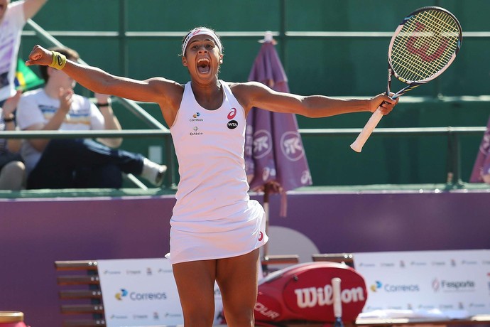 Teliana Pereira é campeã do WTA de Florianópolis (Foto: Cristiano Andujar / Divulgação)