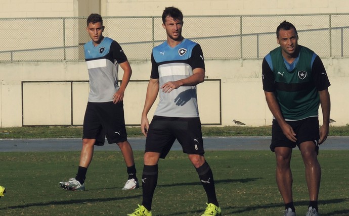 Ricardo Gomes esboça time com Diego Jardel no lugar de Gegê (Foto: Marcelo Baltar / GloboEsporte.com)