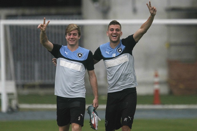 Luis Henrique, Octavio.Treino do Botafogo no Estadio Nilton Santos (Foto: Vitor Silva / SSPress)